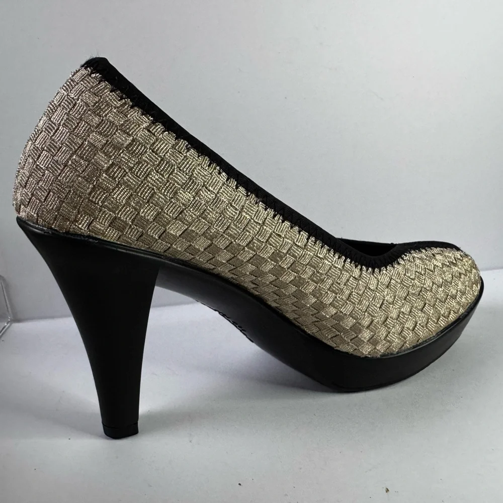 Bernie Mev Cream Platform Heels Woven Textured Memory Foam 6.5 NWT